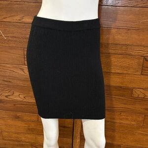 Tom Ford Black Ribbed Pencil Skirt